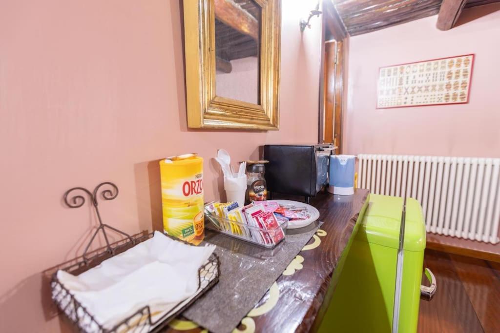La Casa Del Principe A Colori Leilighet Napoli Eksteriør bilde